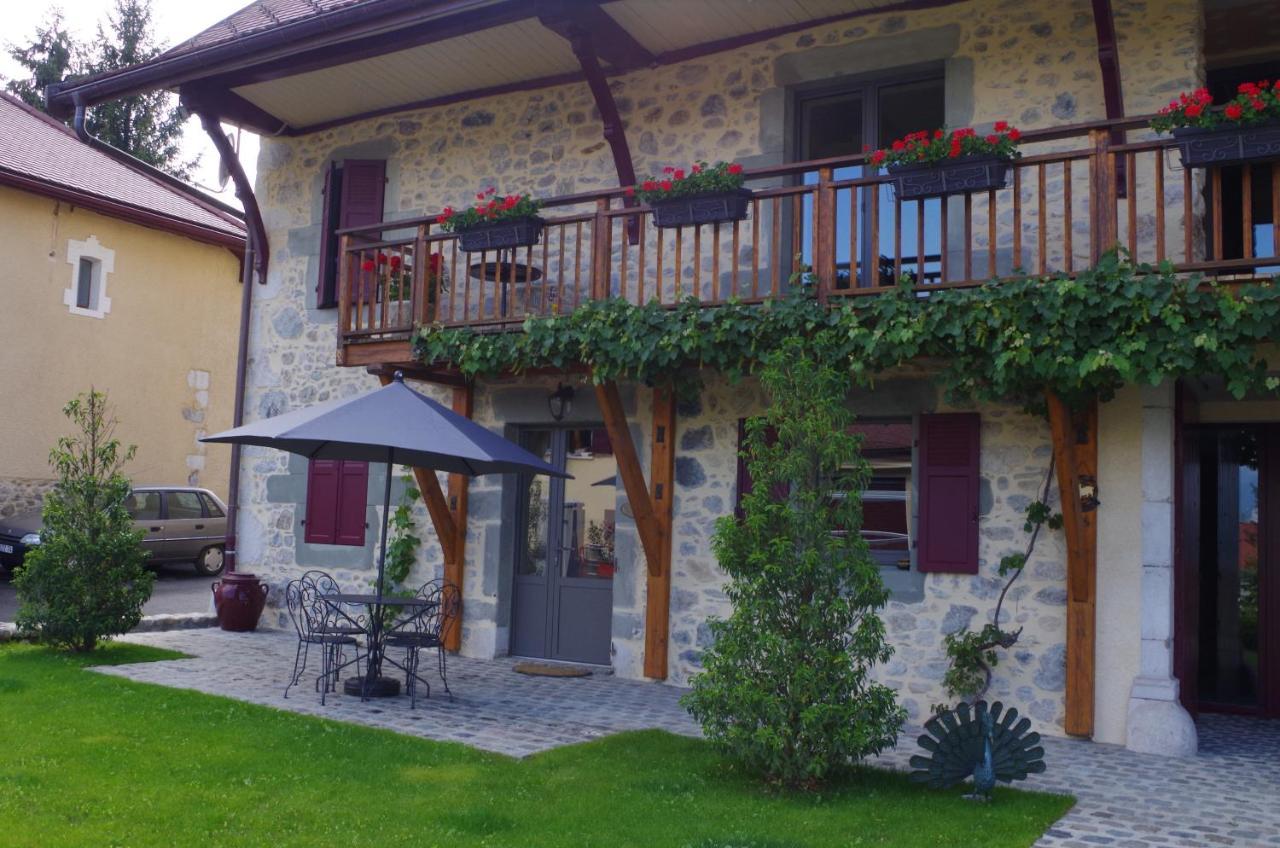 Le Paon Bleu Annecy Poisy Exterior foto